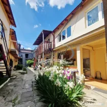 Proprietate cocheta la cheie cu balcon in zona Decebal
