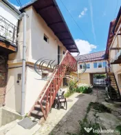Proprietate cocheta la cheie cu balcon in zona Decebal 