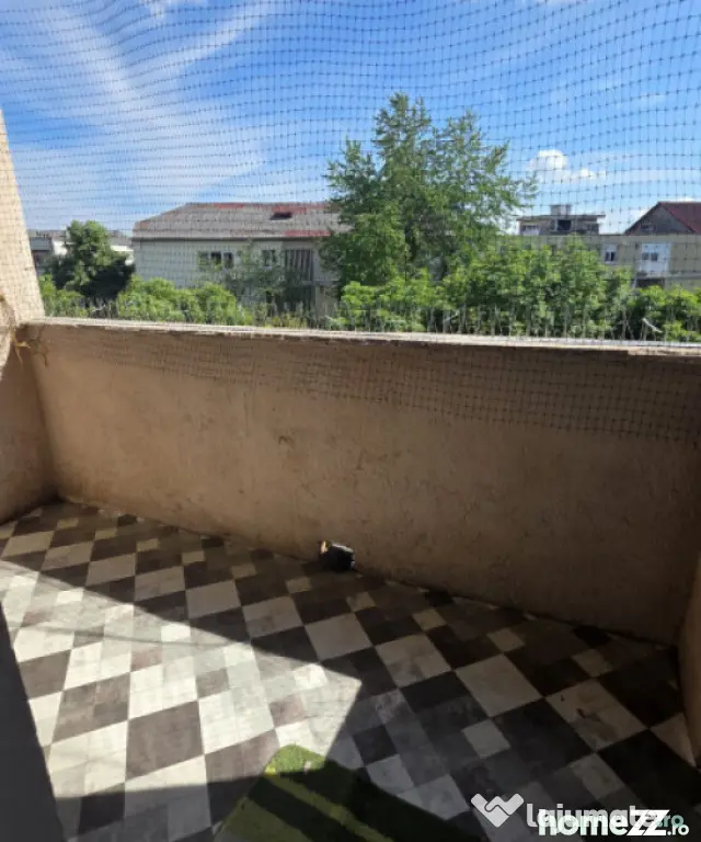 Apartament 3 camere, 64 mp, 2 balcoane, disponibil imediat,