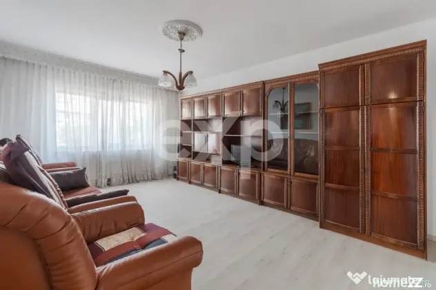 Apartament 3 camere decomandat, etaj 1, Xenopol