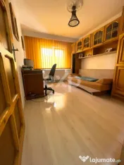 Apartament 3 camere decomandat, etaj 1, Xenopol 