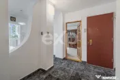 Apartament 3 camere decomandat, etaj 1, Xenopol 