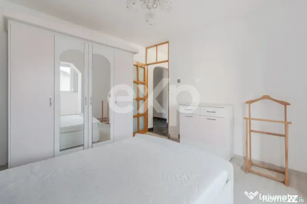 Apartament 3 camere decomandat, etaj 1, Xenopol