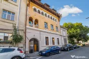4 camere*Parter/2*Vila interbelică*Curte comună*120 mp uti 