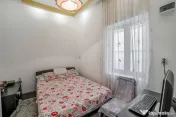 4 camere*Parter/2*Vila interbelică*Curte comună*120 mp uti 