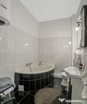 4 camere*Parter/2*Vila interbelică*Curte comună*120 mp uti 