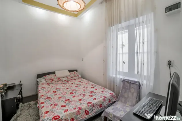 4 camere*Parter/2*Vila interbelică*Curte comună*120 mp uti