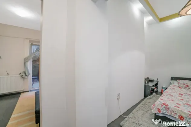 4 camere*Parter/2*Vila interbelică*Curte comună*120 mp uti