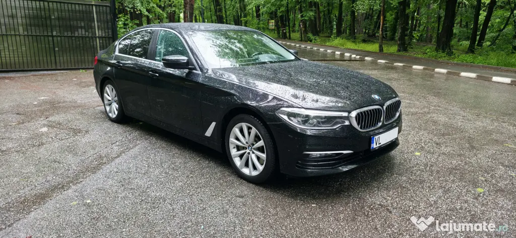 BMW Seria 5 530e iPerfomance Plug In Hibrid