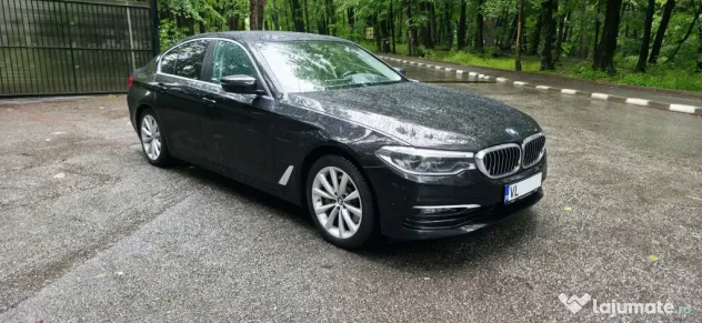BMW Seria 5 530e iPerfomance Plug In Hibrid