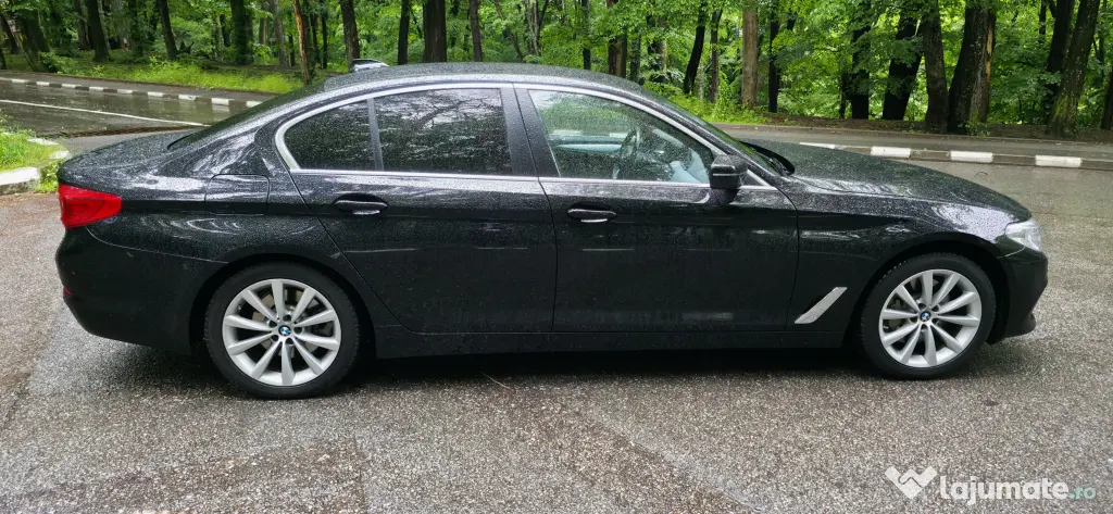 BMW Seria 5 530e iPerfomance Plug In Hibrid