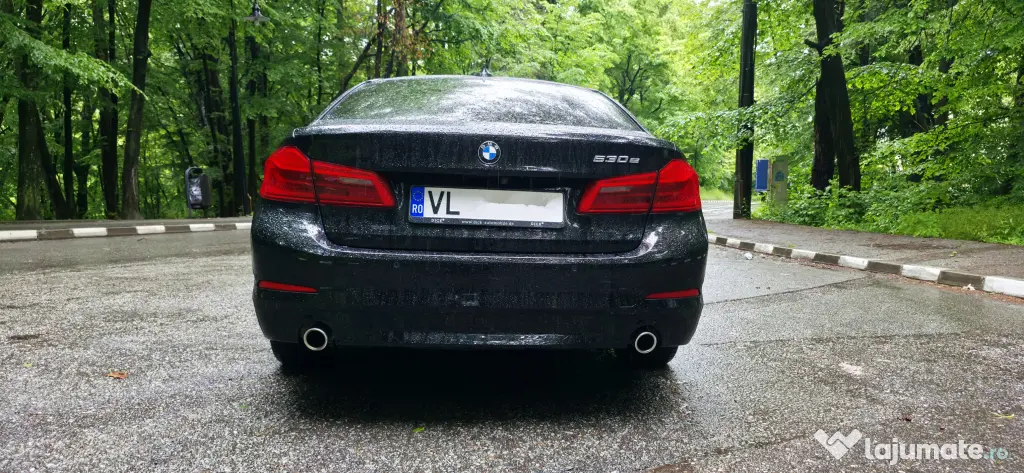 BMW Seria 5 530e iPerfomance Plug In Hibrid