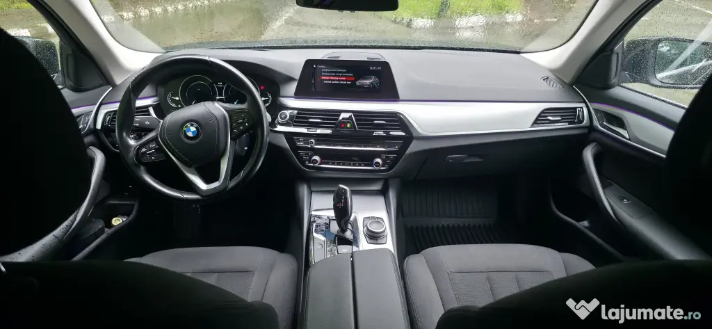 BMW Seria 5 530e iPerfomance Plug In Hibrid
