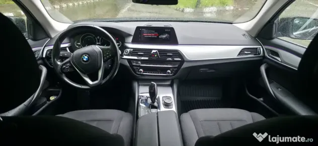 BMW Seria 5 530e iPerfomance Plug In Hibrid