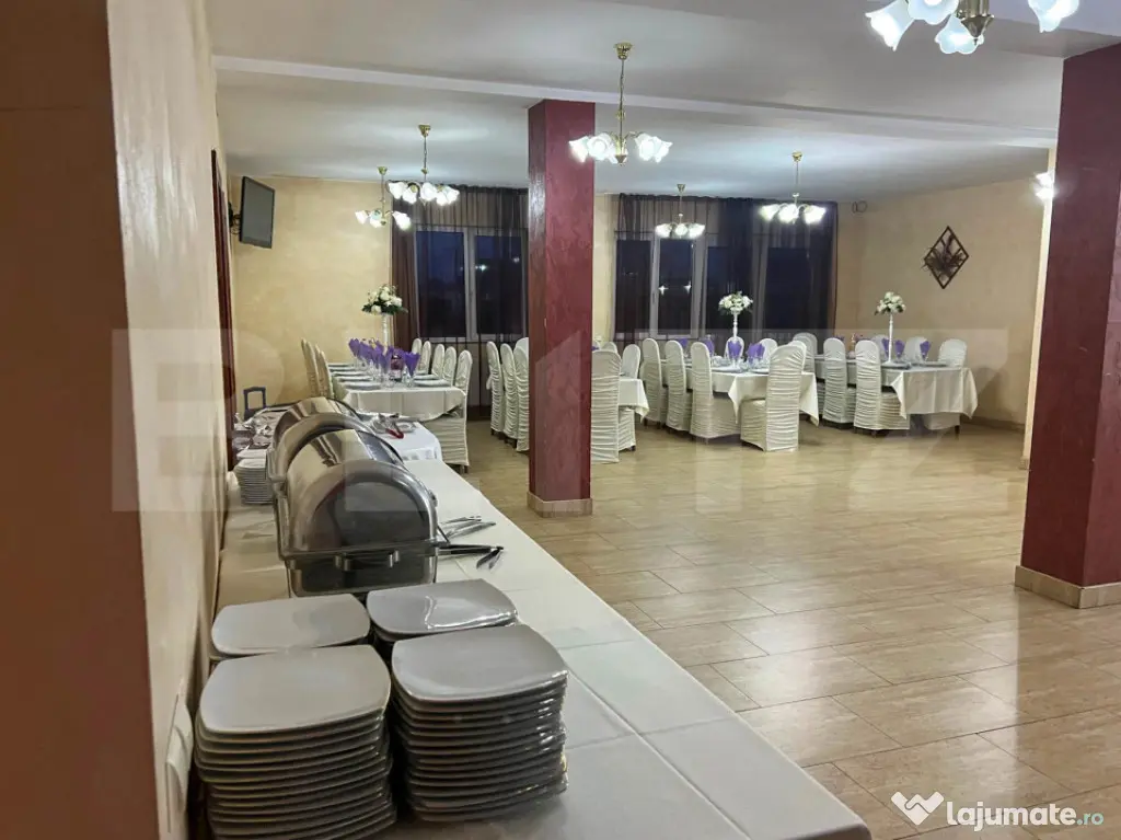 Pensiune 3 stele, 60 locuri si restaurant utilat, 1030 mp, z