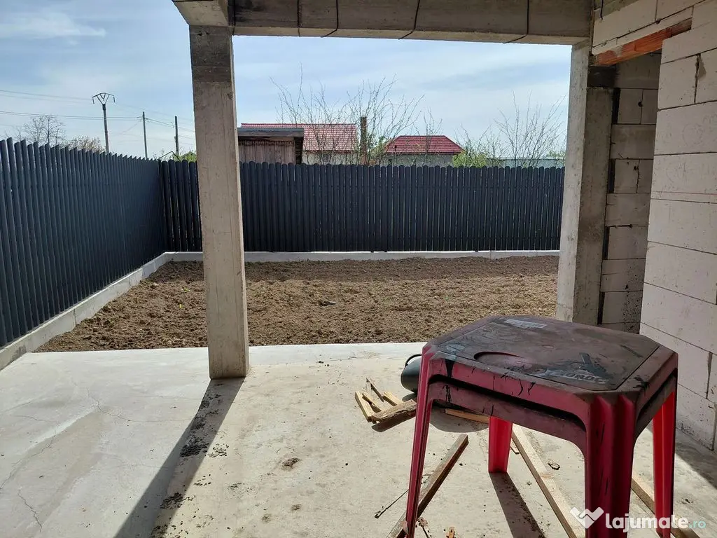 Casă de vânzare – ”la roșu” sau ”la cheie” ?...