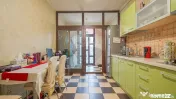 3 camere tip casă, parcare proprie, pod și magazie, Str... 