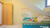 3 camere tip casă, parcare proprie, pod și magazie, Str... 