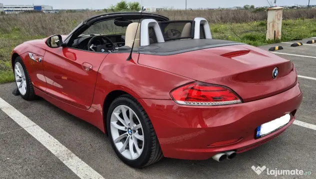 BMW Z4 sDrive28i E89 • 2016 • 71.300 km • Roșu cu Tapițerie Bej • TVA Deductibil