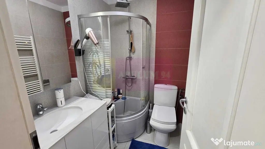 Apartament 3 cam dec. 66 mp utili , bloc boutique 2014, G...