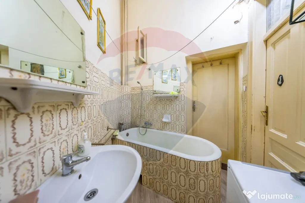 Apartament cu doua camere pe strada Episcopiei