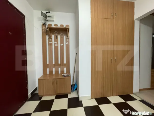 Apartament 3 camere de închiriat, 76 mp, zona Rogerius