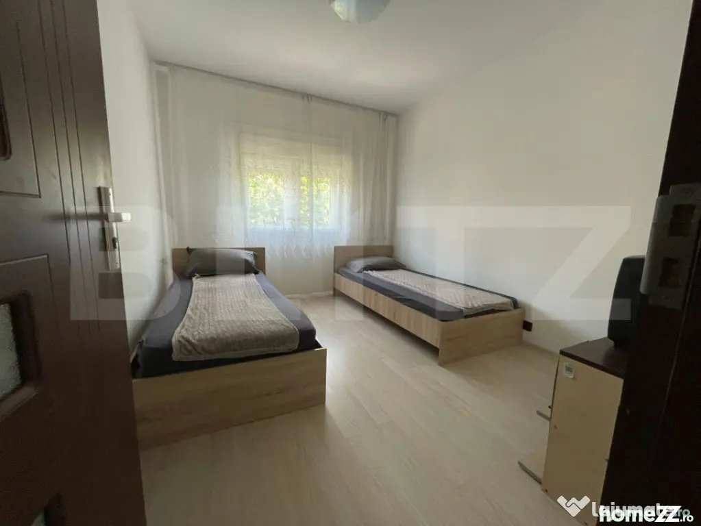 Apartament 3 camere de închiriat, 76 mp, zona Rogerius