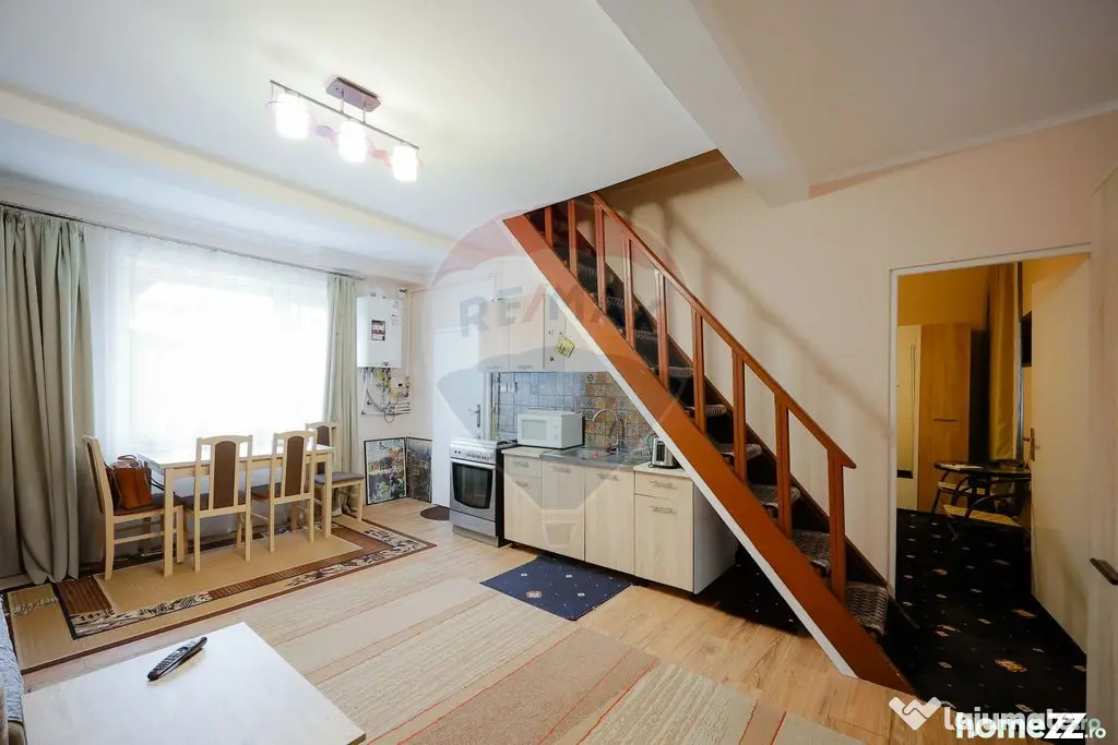 De vânzare apartament 4 camere, Ultracentral - Piața Ra...
