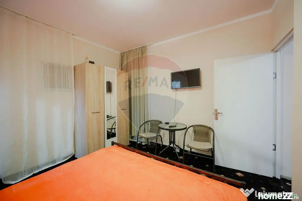 De vânzare apartament 4 camere, Ultracentral - Piața Ra...