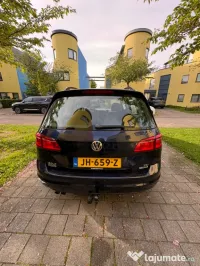 VW Golf SPORTSVAN 