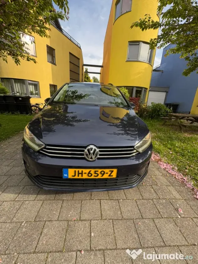 VW Golf SPORTSVAN