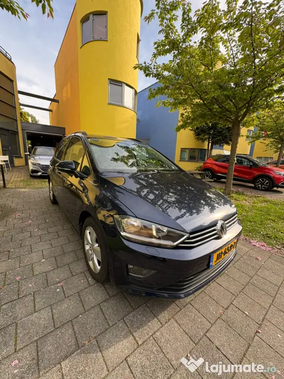 VW Golf SPORTSVAN