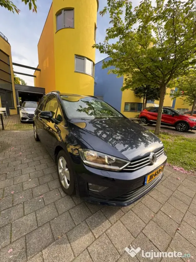 VW Golf SPORTSVAN