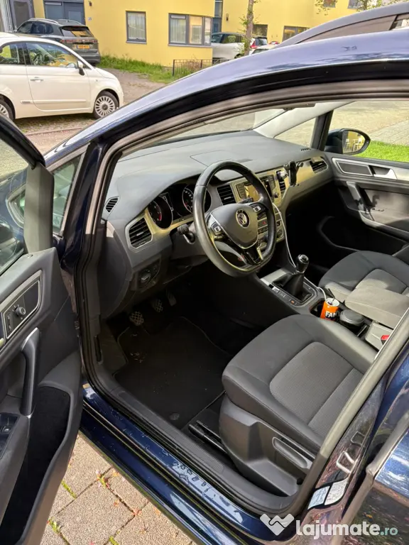 VW Golf SPORTSVAN