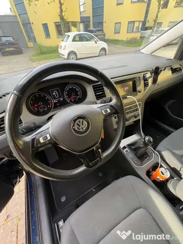 VW Golf SPORTSVAN