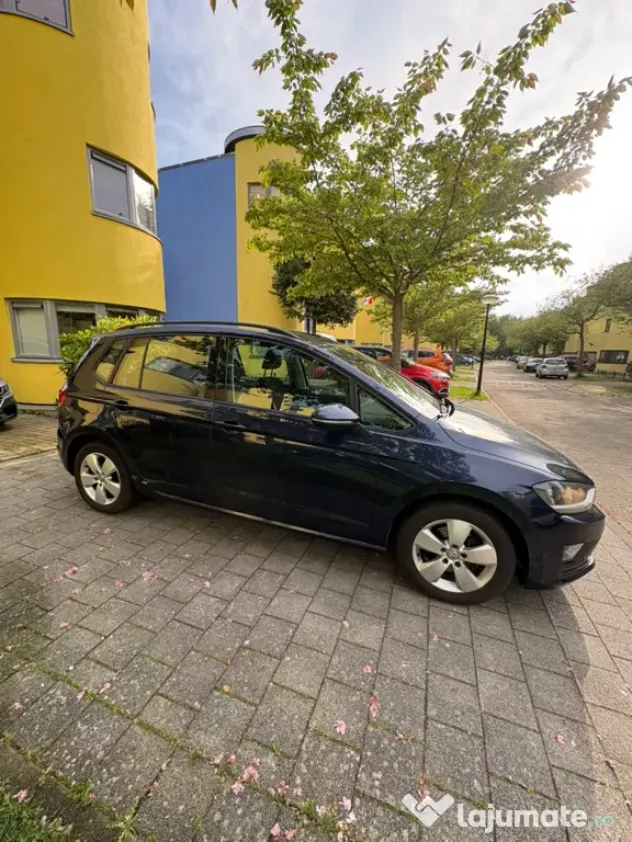 VW Golf SPORTSVAN