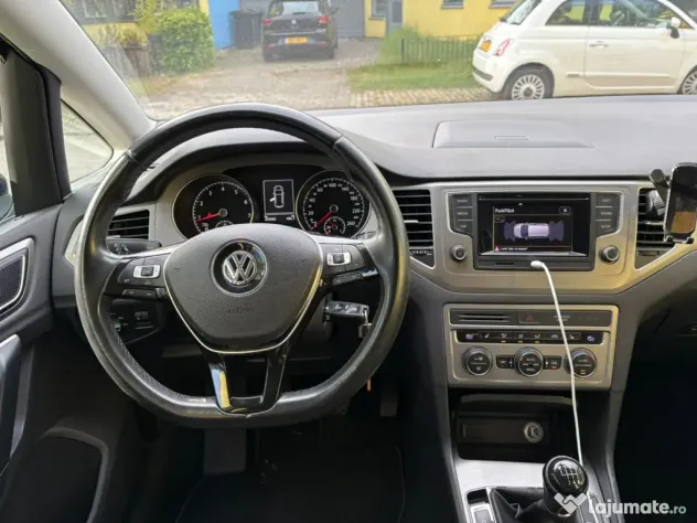 VW Golf SPORTSVAN