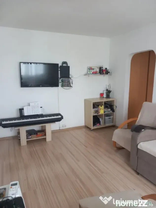 Apartament 2 camere de vanzare, 50.28 mp, semimobilat, Ploie - Ploiesti (Prahova)