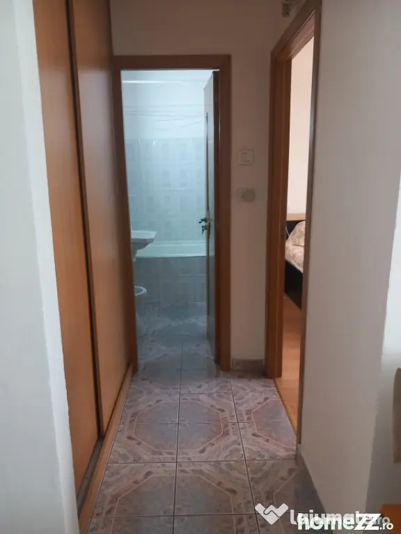 Apartament 2 camere de vanzare, 50.28 mp, semimobilat, Ploie - Ploiesti (Prahova)