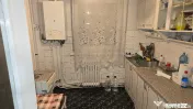 Vand apartament cu 3 camere decomandat Deva, zona George Enescu etaj 1 