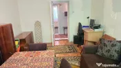 Vand apartament cu 3 camere decomandat Deva, zona George Enescu etaj 1 