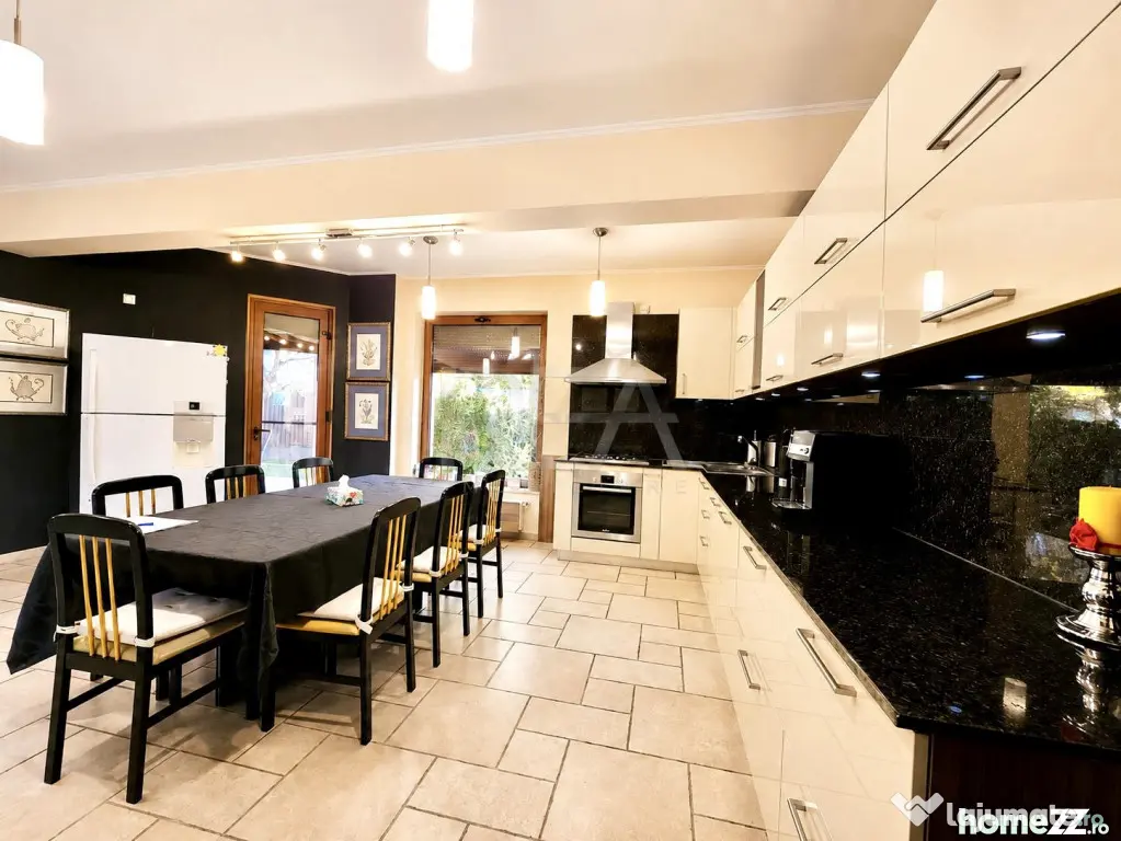 Vila P+1E+M, teren 482mp, barbecue, 2 locuri parcare