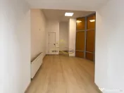 Spatiu comercial de inchiriat central Bacau 