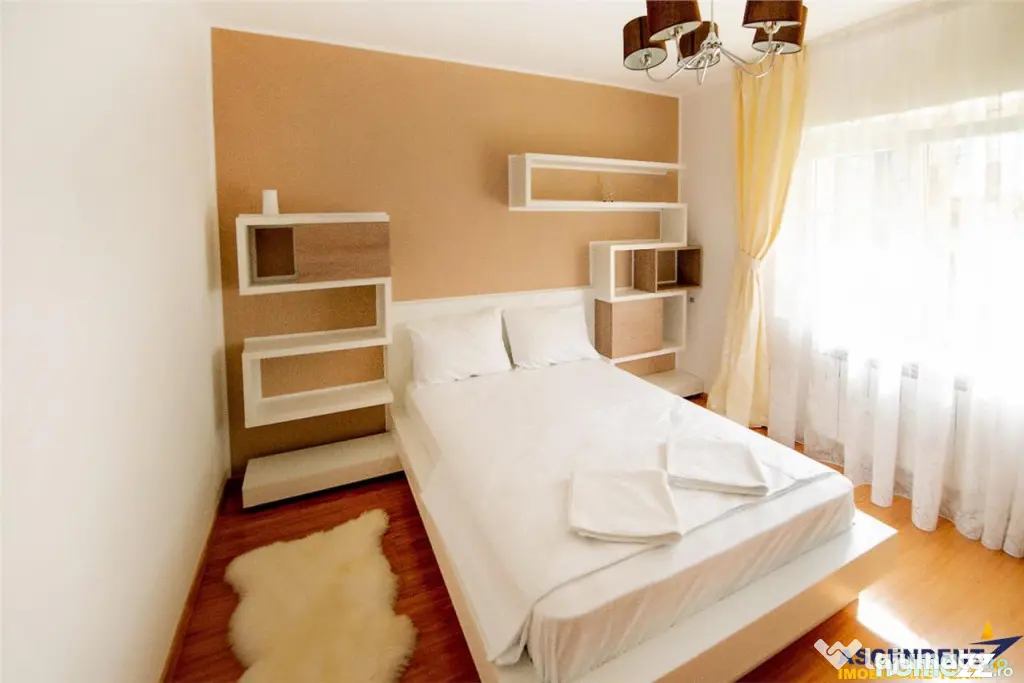 Apartament luminos cu 2 camere decomandate, Rasnov, Brasov.
