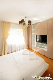 Apartament luminos cu 2 camere decomandate, Rasnov, Brasov. 