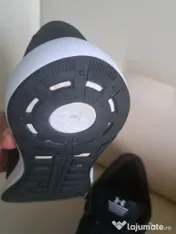 adidasi Under Armour nr 39 