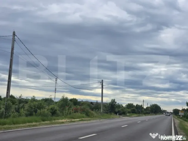 Teren intravilan, vizibilitate maximă, 3.000 mp, zona Coste - Costestii Din Deal (Dambovita)