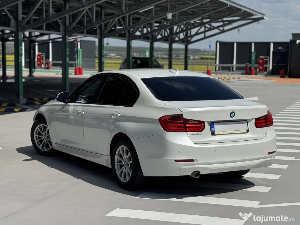 BMW Seria 3 F30 2015 2.0 diesel - Pachet M interior, Scaune sport piele, navi