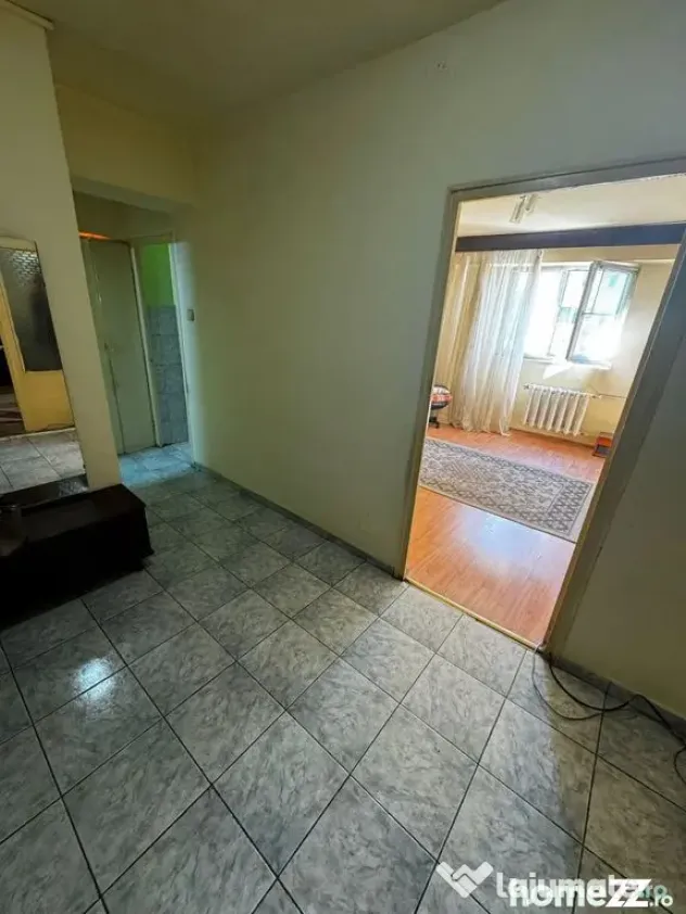 Apartament 2camere decomandat-zona Capitol