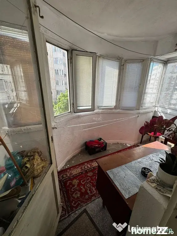 Apartament 2camere decomandat-zona Capitol